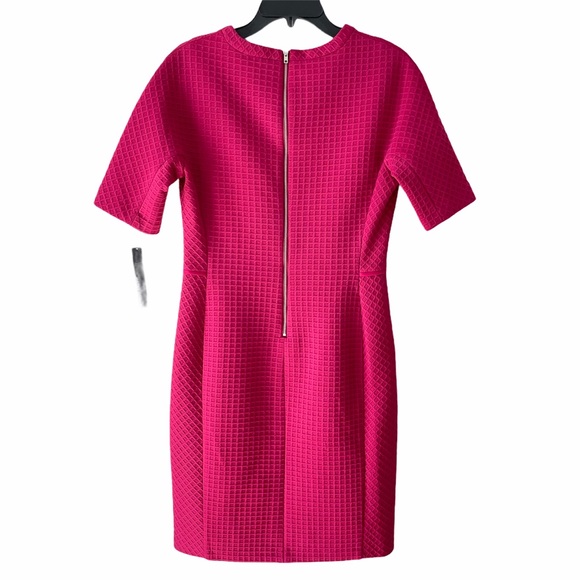 Maggie London Crew Neck Waffle Knit Sheath Dress - Picture 2 of 12